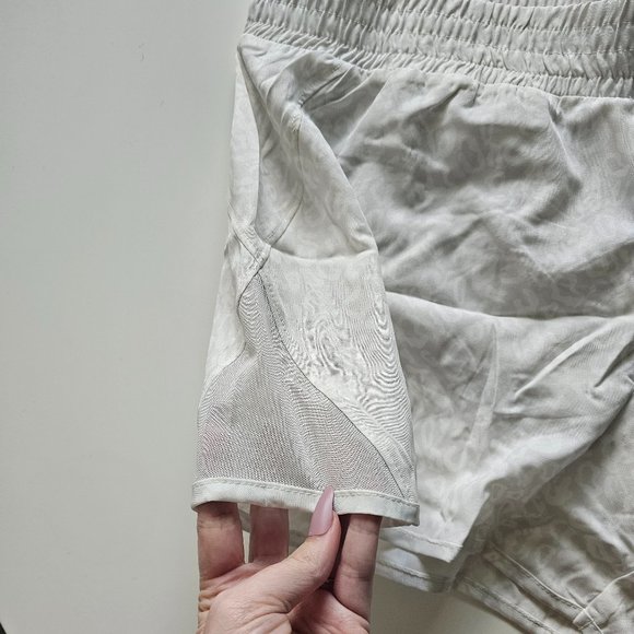 NWT RBX Cheetah Pearl Athletic Running Shorts - Picture 2 of 4